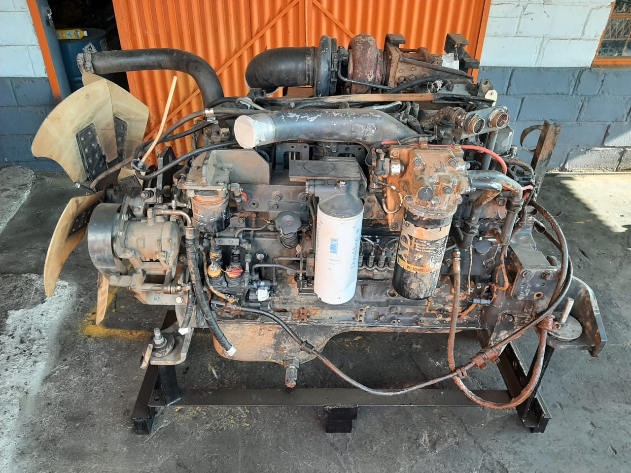 Komatsu 6D125E-3 Engine - Image 8