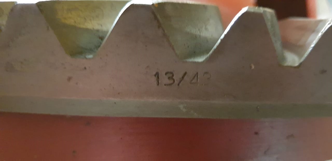 Centre Portion P6816 Bell B17B - Image 8