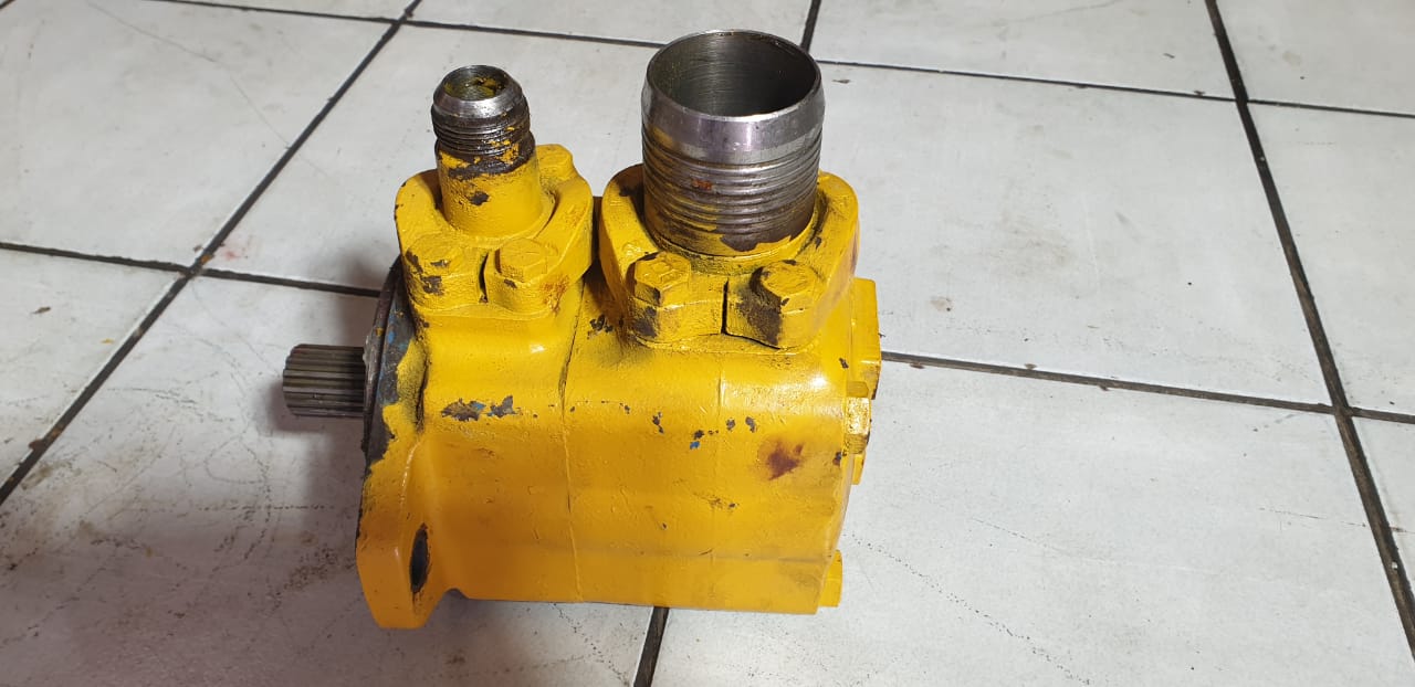 Eaton Vickers 35V Series Hydraulic Vane Pump Drive - Image 5