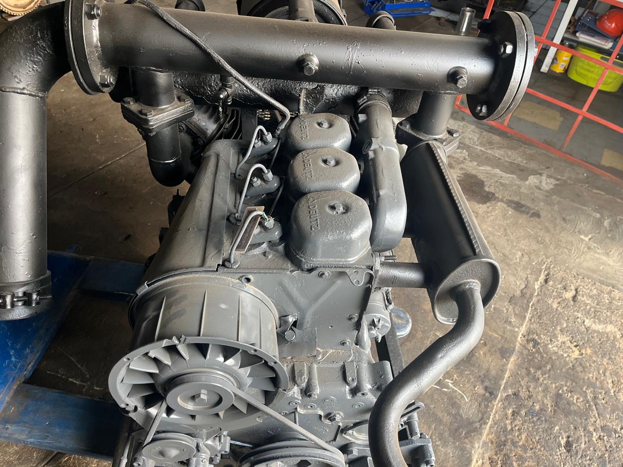 Deutz Engine with Blower Vacuum Compressor - Image 6