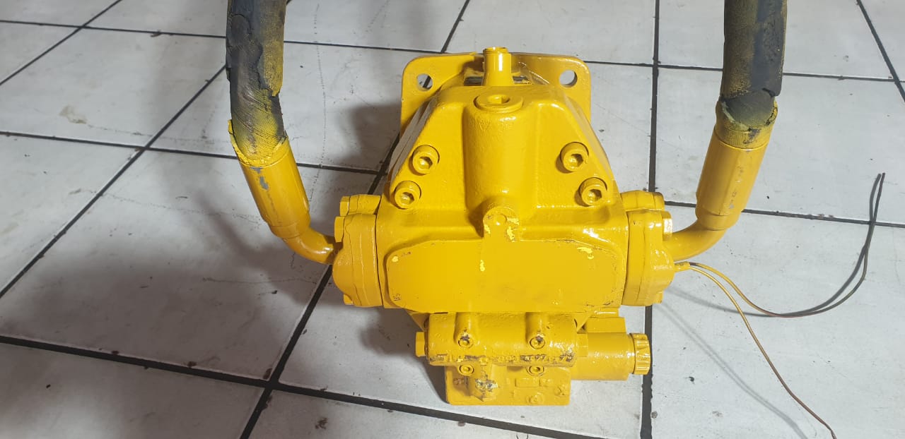 Brueninghaus Hydromatik Hydraulic Motor A6VM107EZ3/63W - Image 4