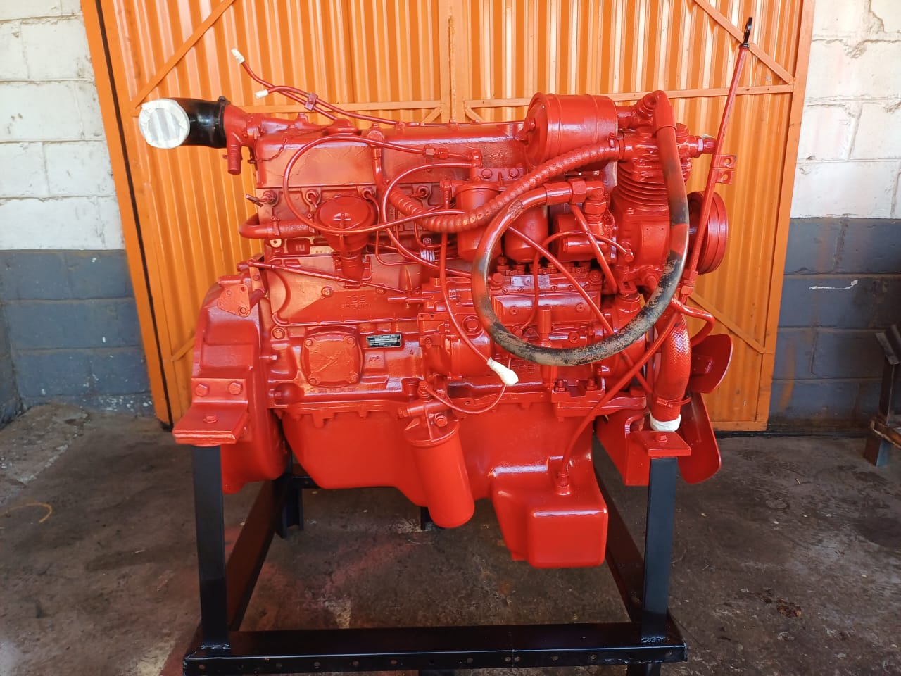 ADE 352 Engine - Image 6