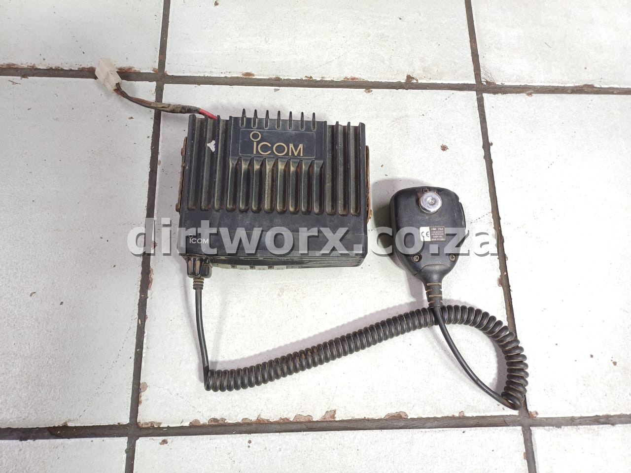 Icom IC-F5012 Two Way Radio - Image 4