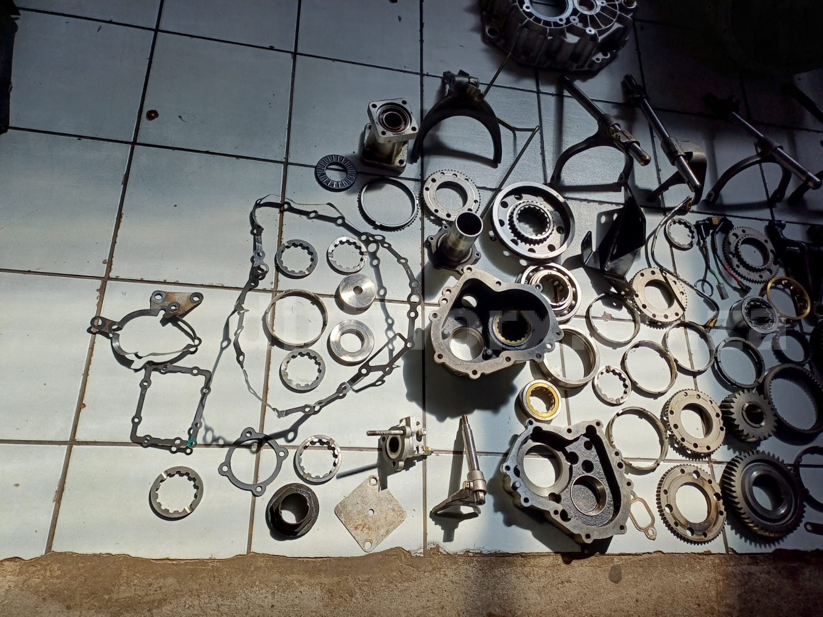 FAW J5N 420 FT Gearbox Stripped - Image 6