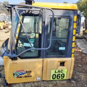 Bell B30D Dump Truck Cab