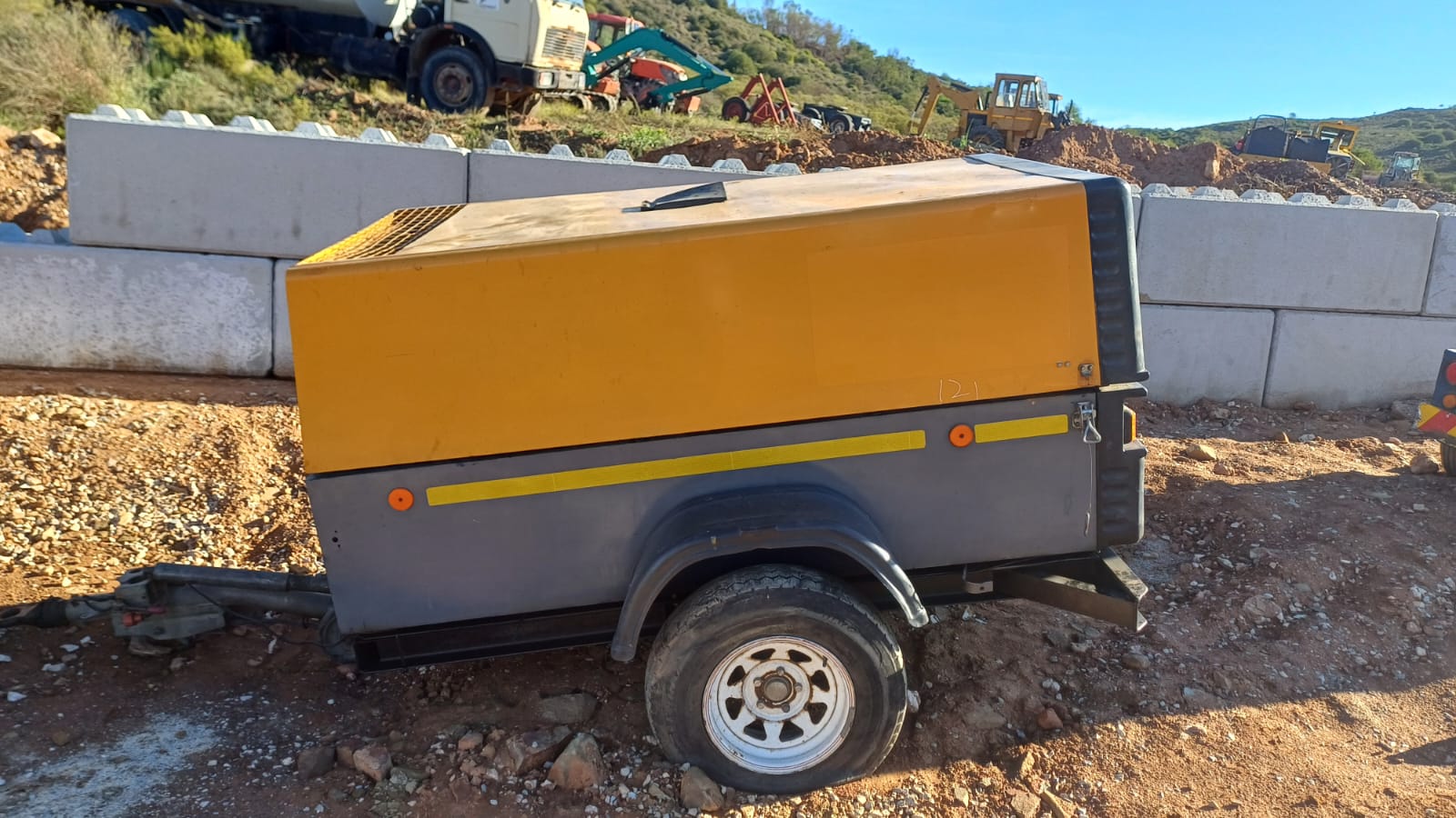 Gardner Denver CompAir Mobile Air Compressor 268CFM - Image 6