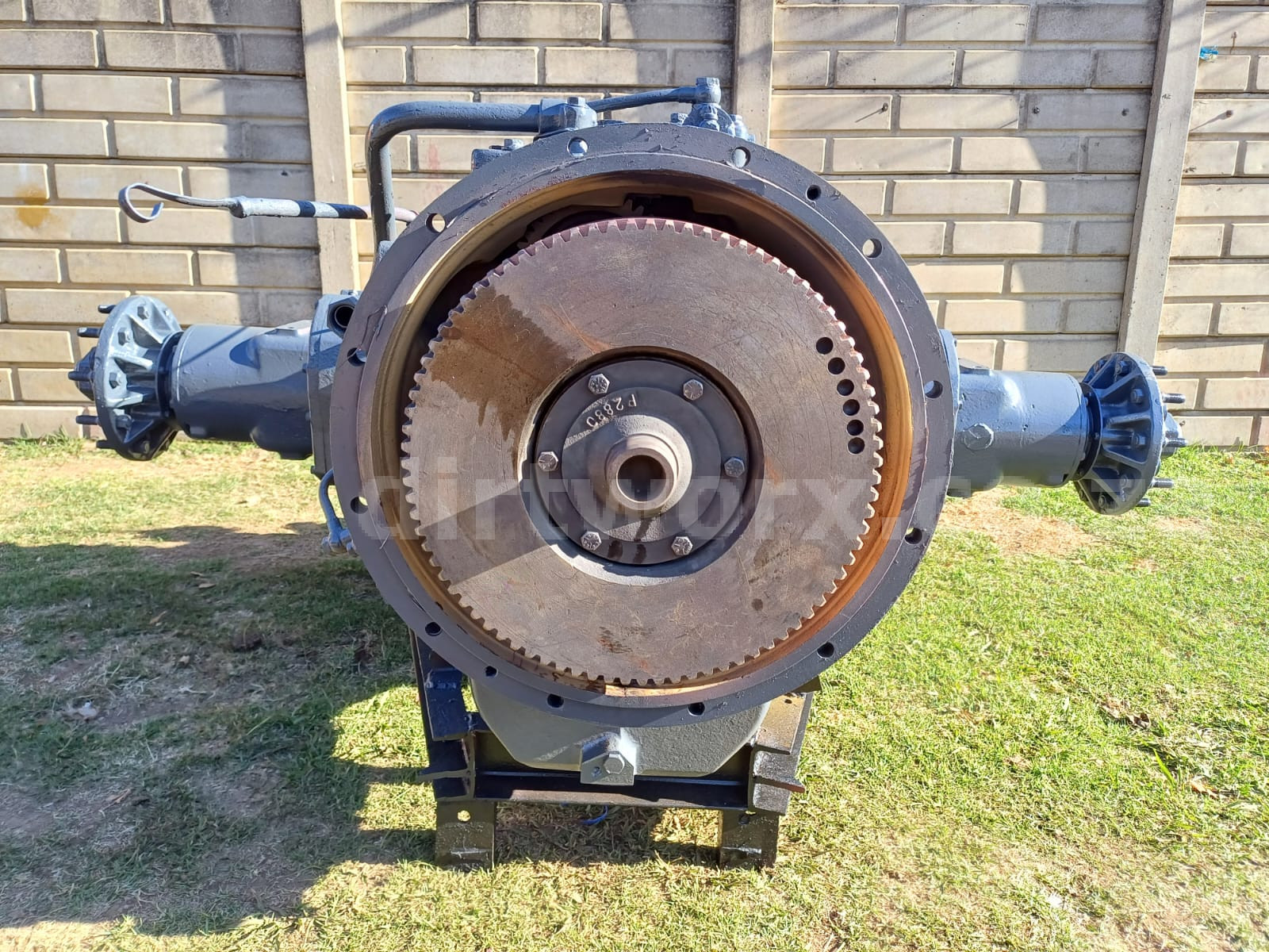 Volvo BM Transmission with Front Differential - Image 2