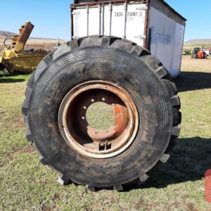 Michelin Tyre 445/95R25 with Rim