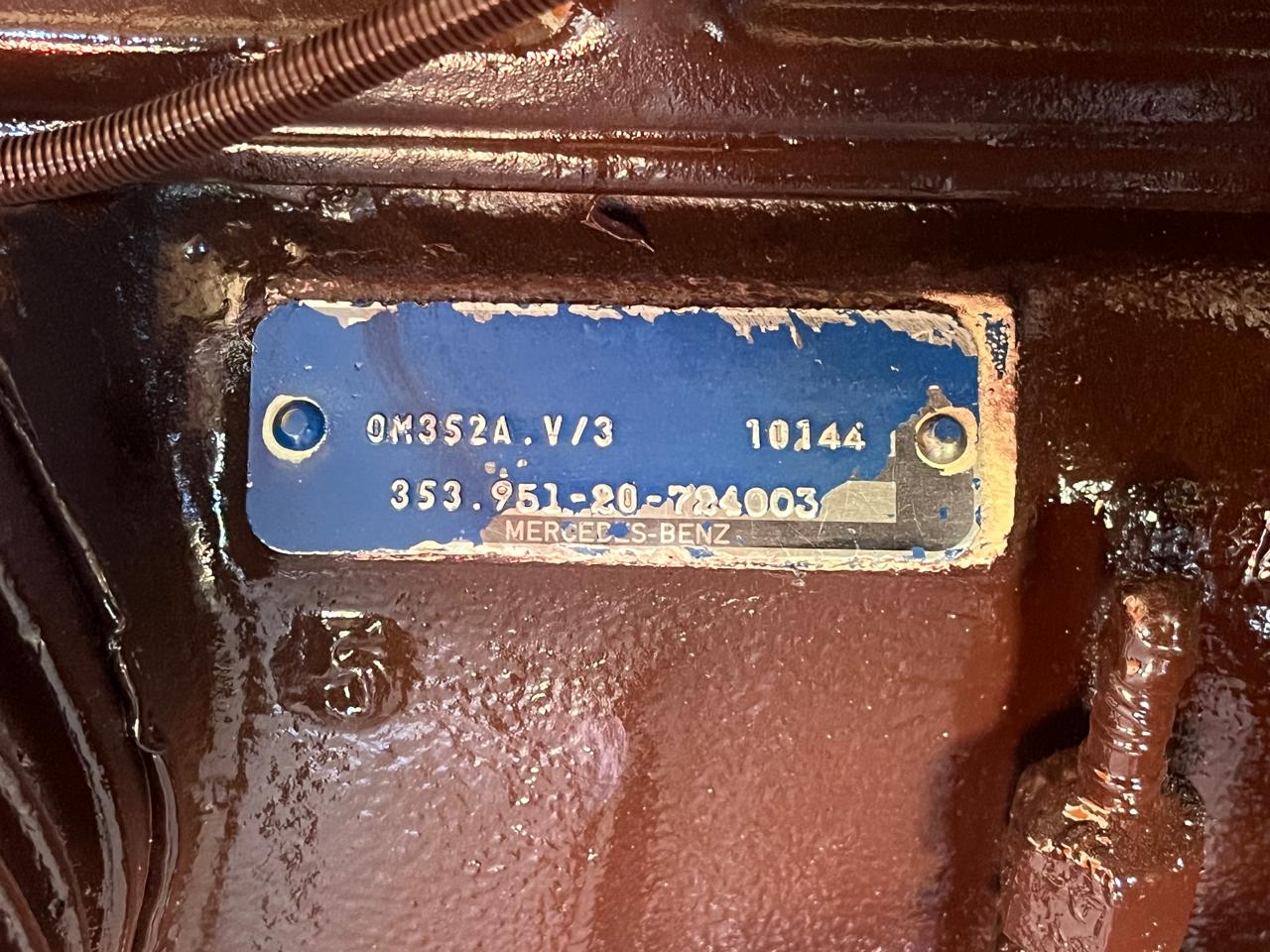 Mercedes Benz OM352A Engine - Image 9