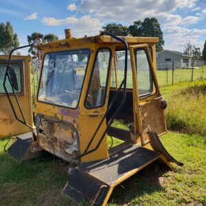 Bell B25B Dumper Truck Cab