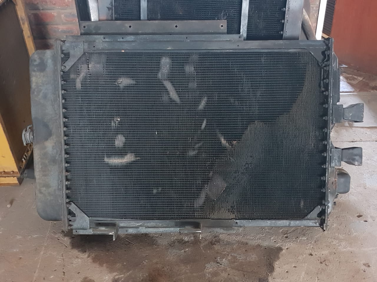 Bell B25A Radiator