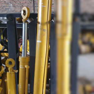 Hydraulic Double Acting Cylinder CIR 560mm x 2000mm Length