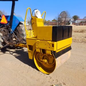 Smooth Drum Vibrating Roller