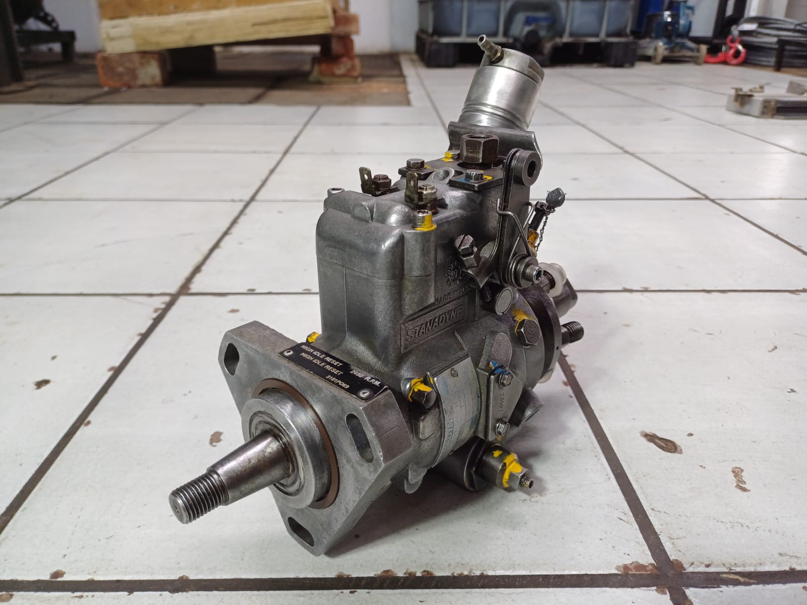 Stanadyne Injection Pump DB4672-5081 - Image 5