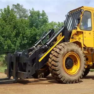 Caterpillar Rough Terrain Forklift 5Ton