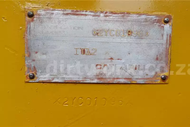 Caterpillar Rough Terrain Forklift 5Ton - Image 17