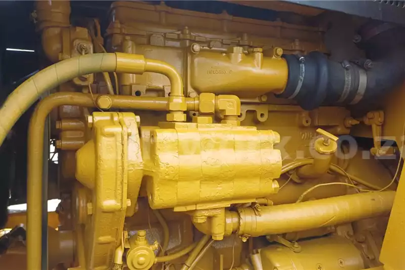 Caterpillar Rough Terrain Forklift 5Ton - Image 15