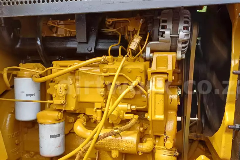 Caterpillar Rough Terrain Forklift 5Ton - Image 14