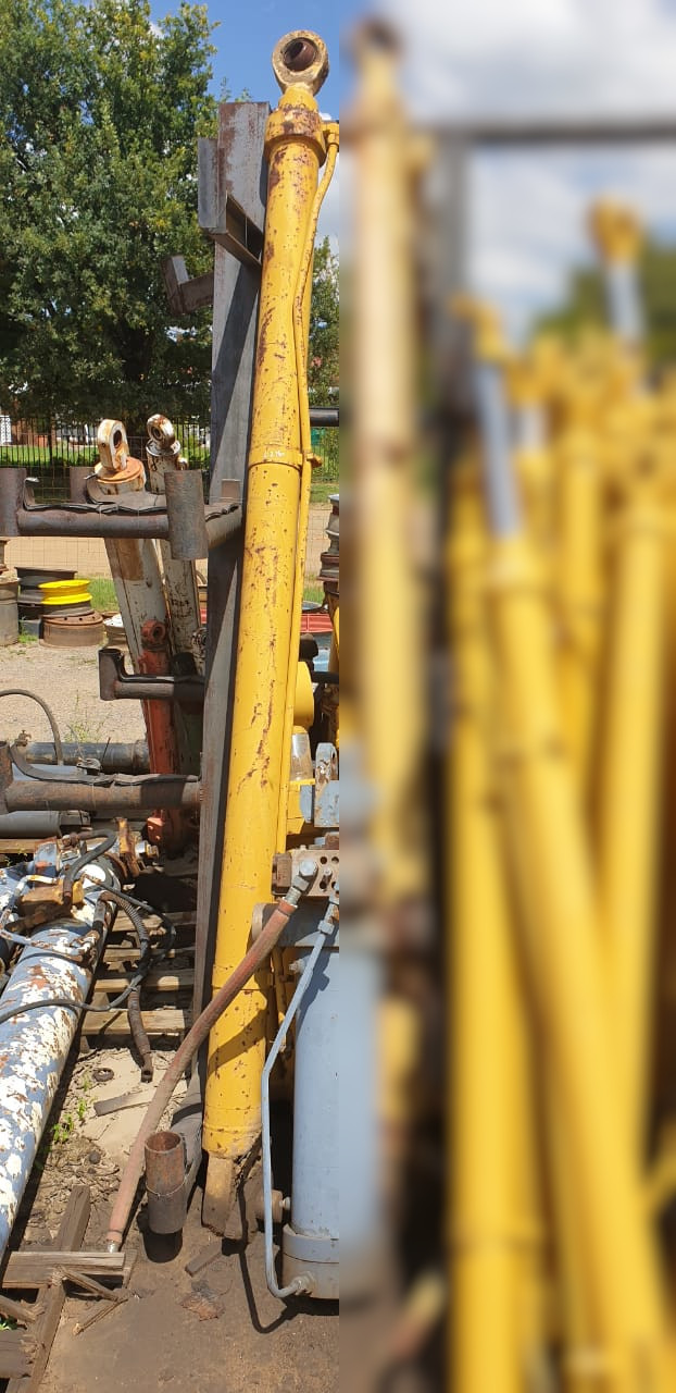 Hydraulic Double Acting Cylinder CIR 460mm x 3200mm Length