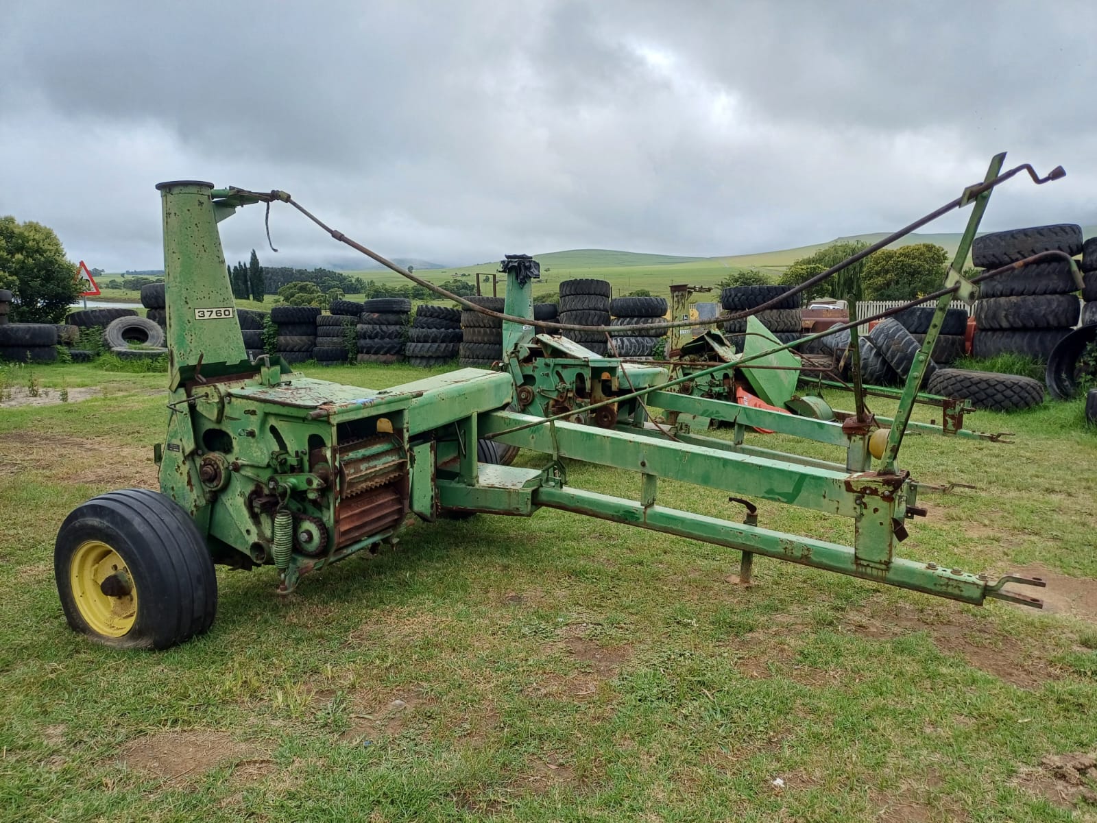 3x John Deere 3760 Forage Harvesters for Spares - Image 3