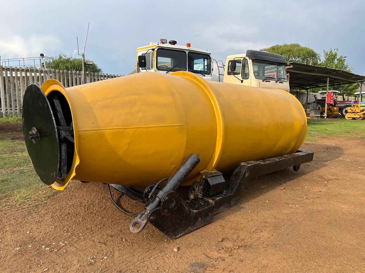 Hydraulic Concrete Mixer - Image 9