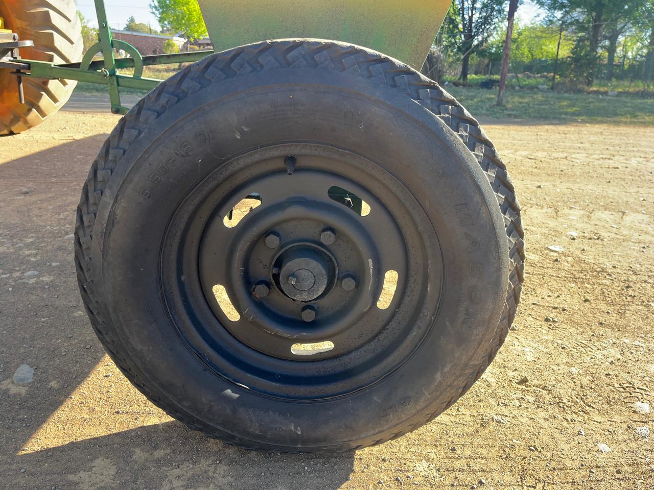 Fertilizer Spreader Kunsmis Strooier - Image 15