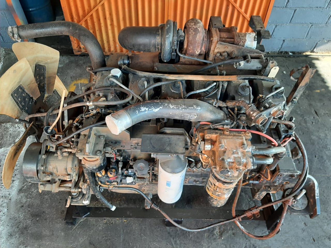 Komatsu 6D125E-3 Engine - Image 5