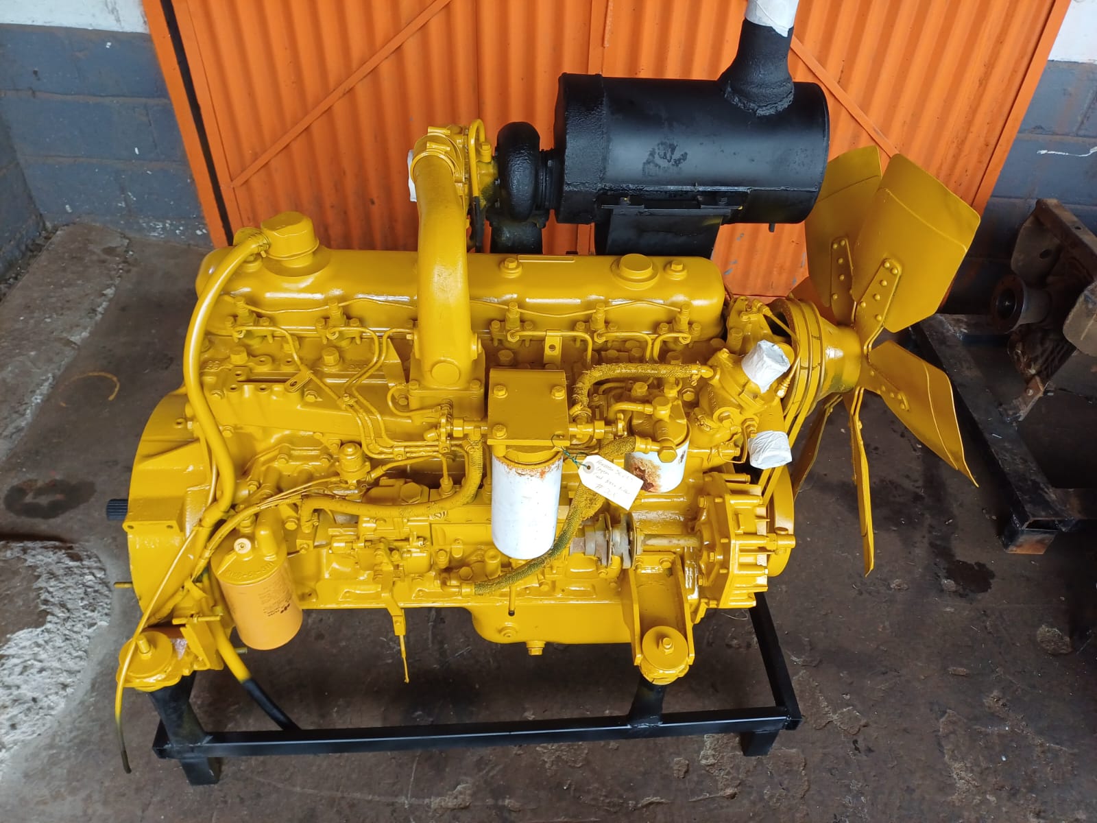 Komatsu S6D105 Engine for Komatsu PC200 - Image 2