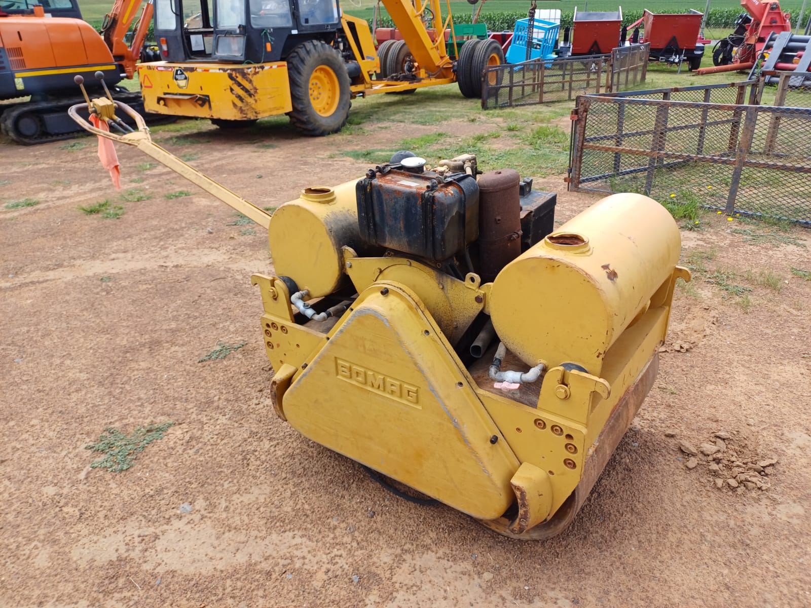 Bomag BW75S Walk Behind Roller and Trailer - Image 7