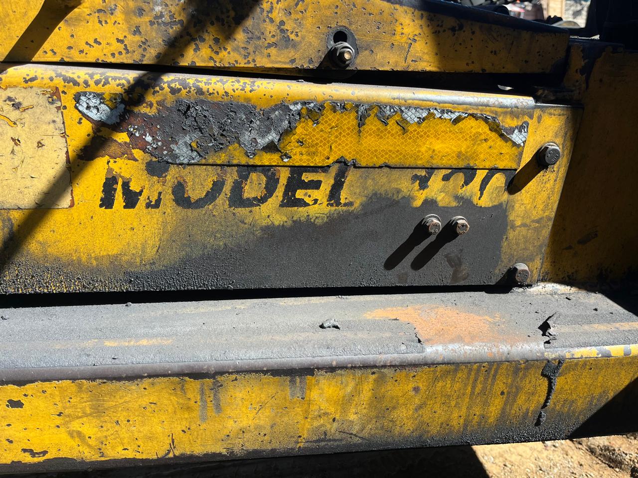 Bell 120 Rough Terrain Forklift 2.75 Ton - Image 14