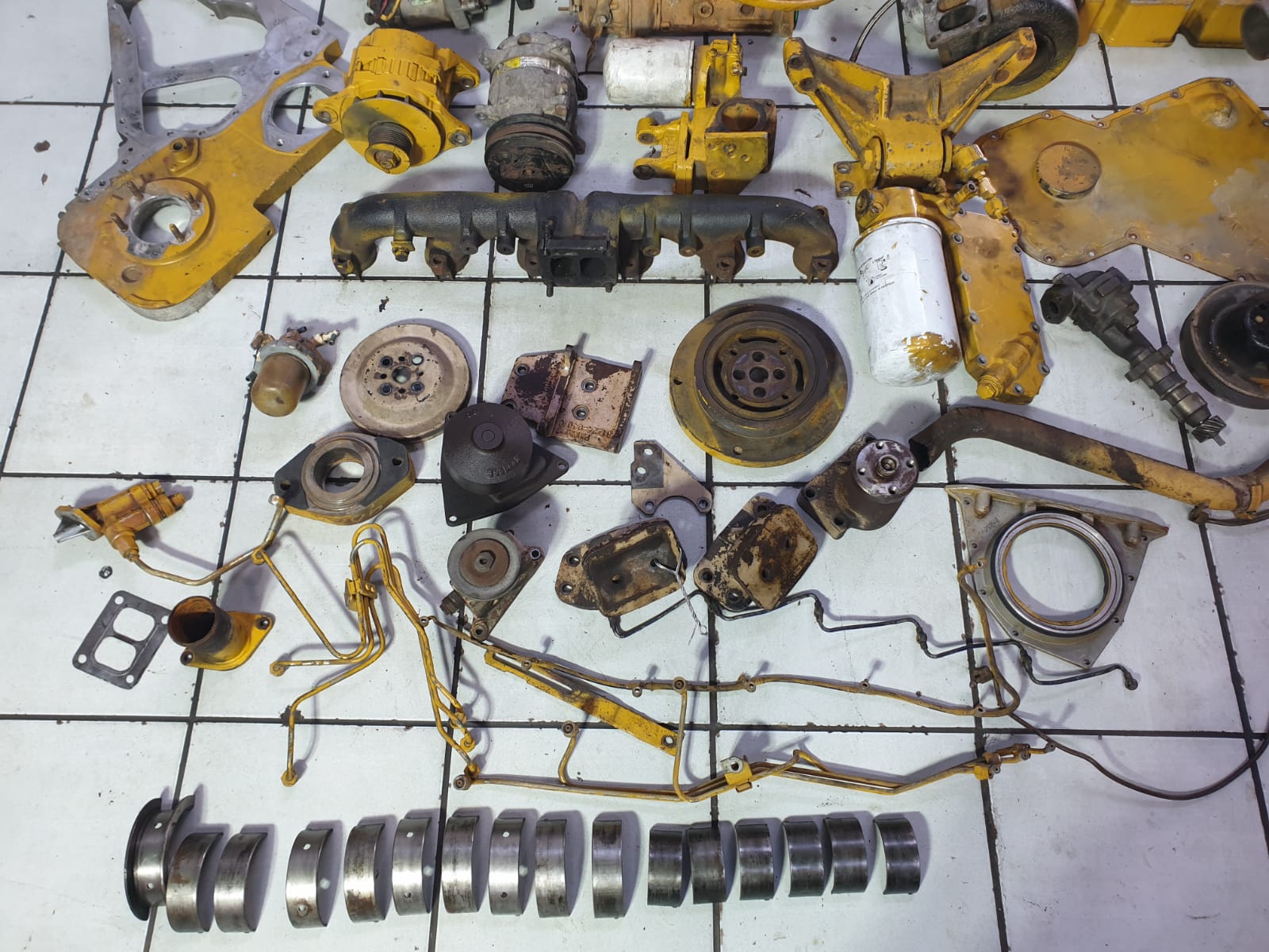 Cummins 6CT 8.3 Engine Stripped - Image 2