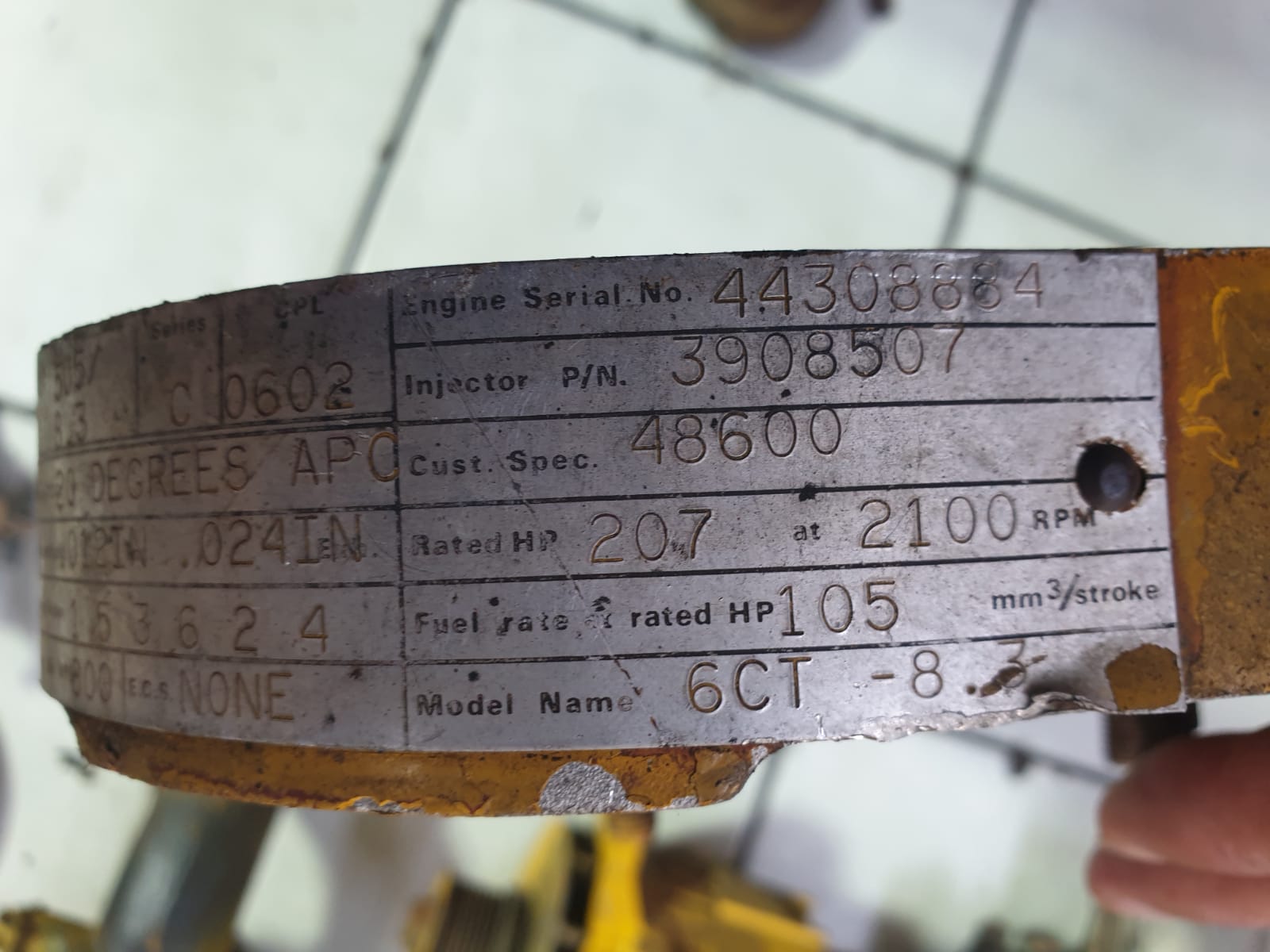 Cummins 6CT 8.3 Engine Stripped - Image 10