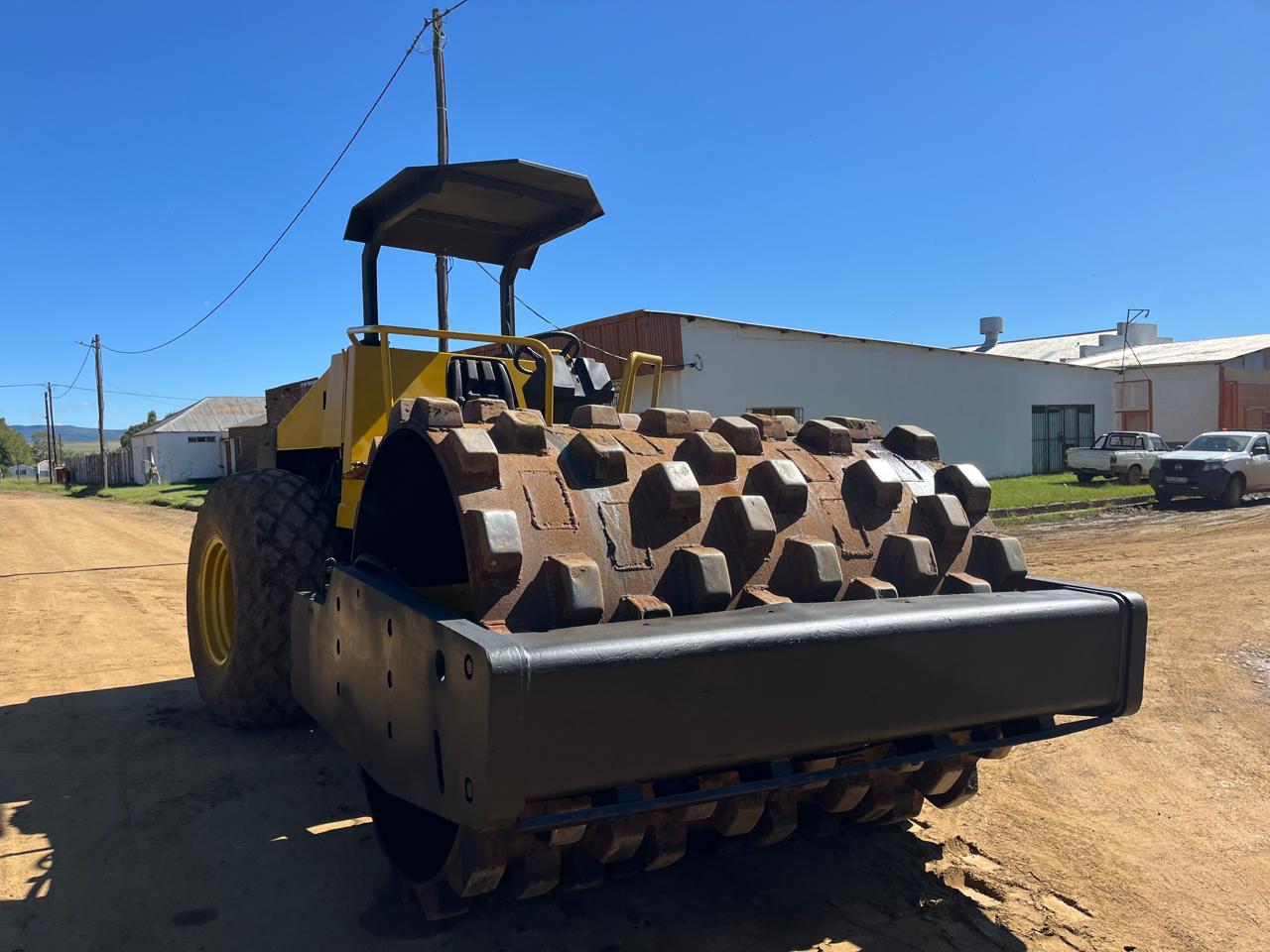 Dynapac CA250D Padfoot Roller - Image 4