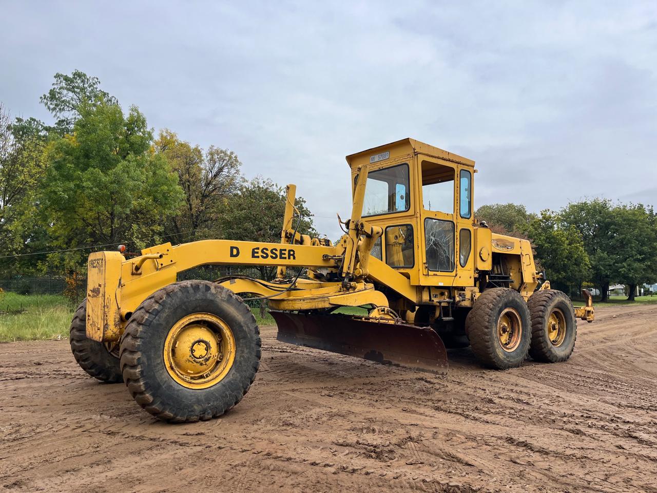 Dresser Galion T500D Pad Skraper - Image 3