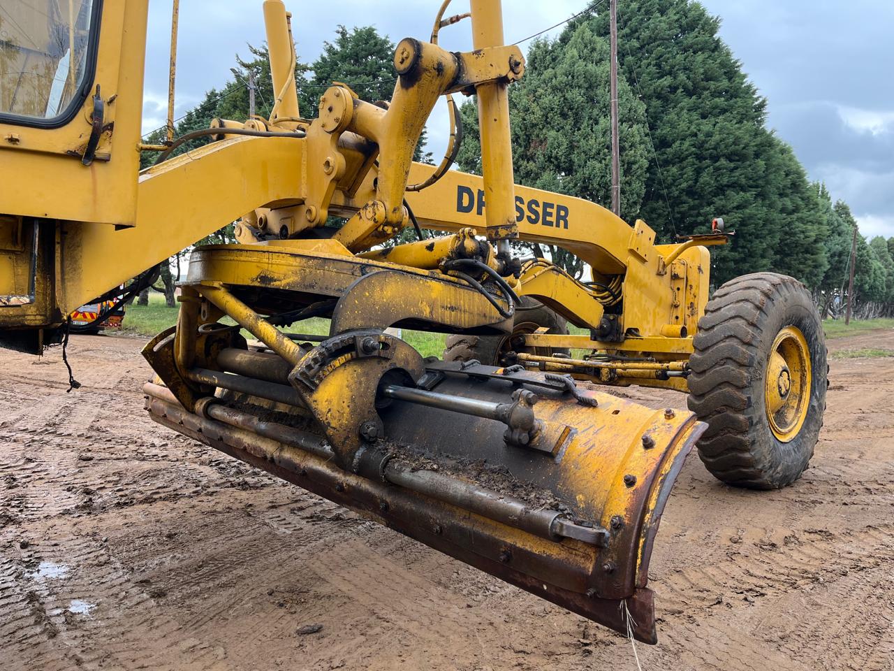 Dresser Galion T500D Pad Skraper - Image 9