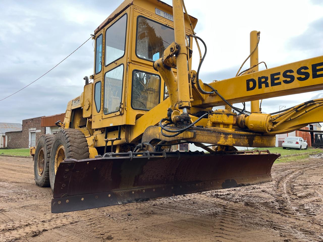 Dresser Galion T500D Pad Skraper - Image 10