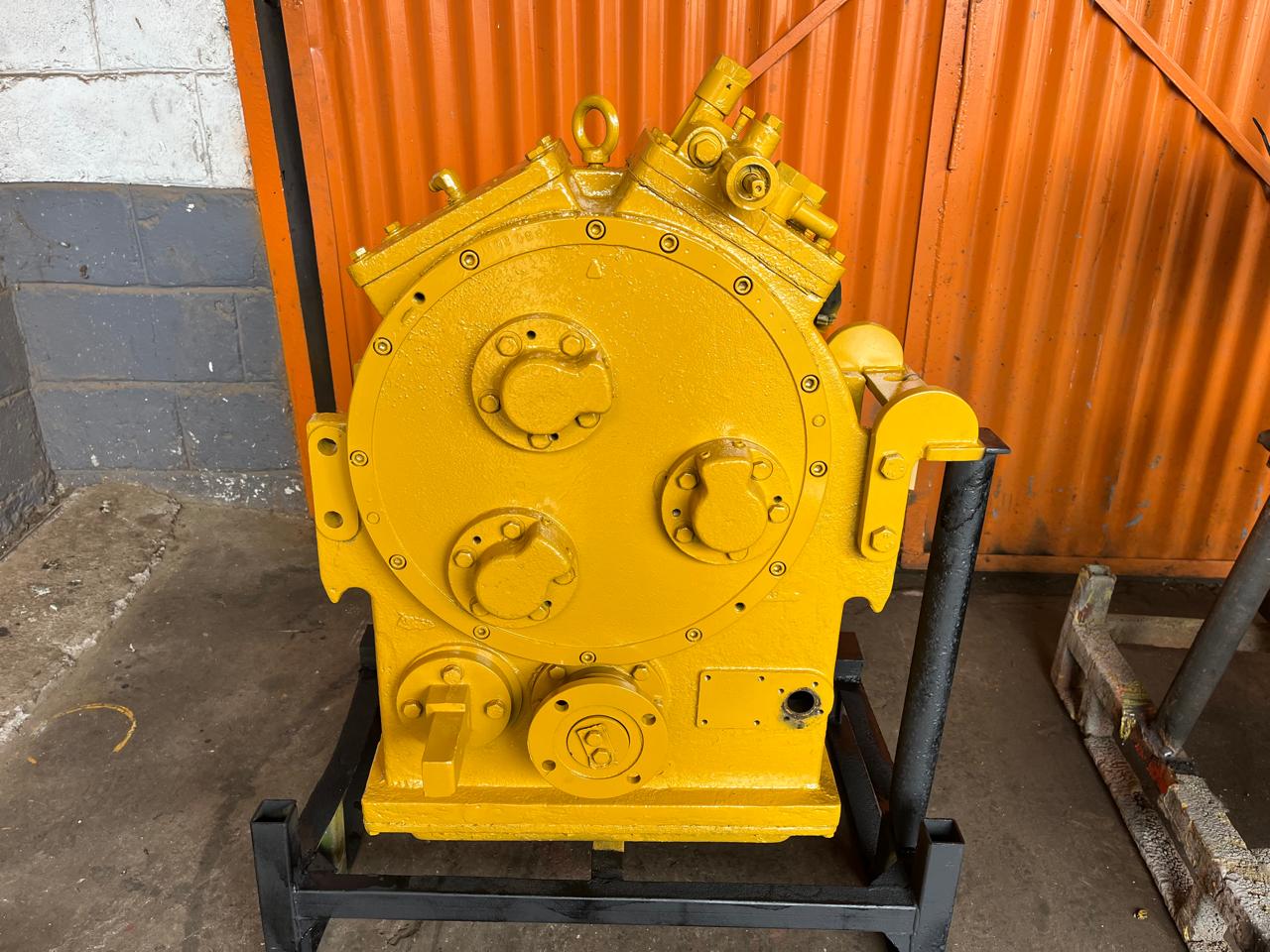 Loader ZL30 Transmission - Image 3