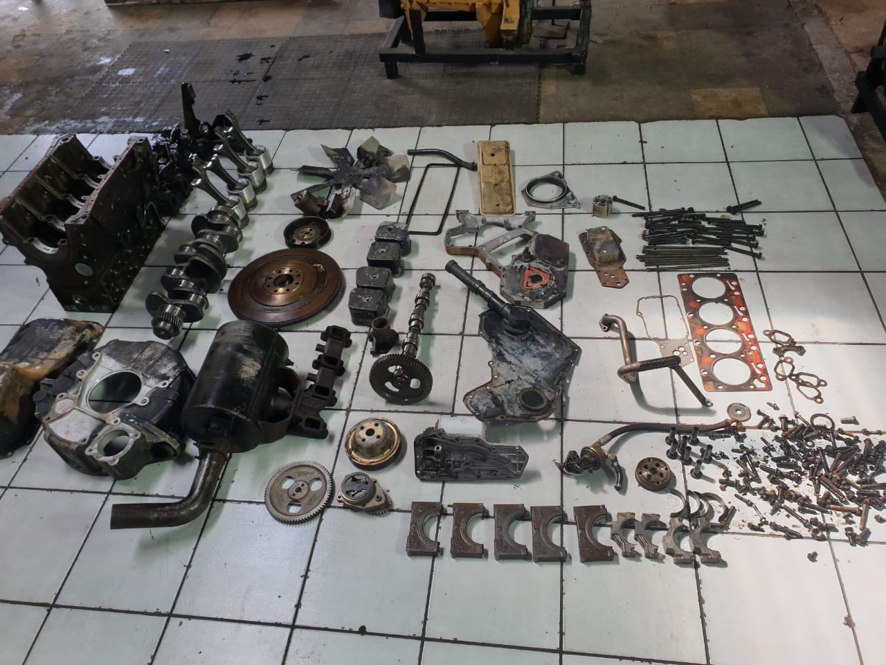 Cummins 4B Engine Stripped For Spares