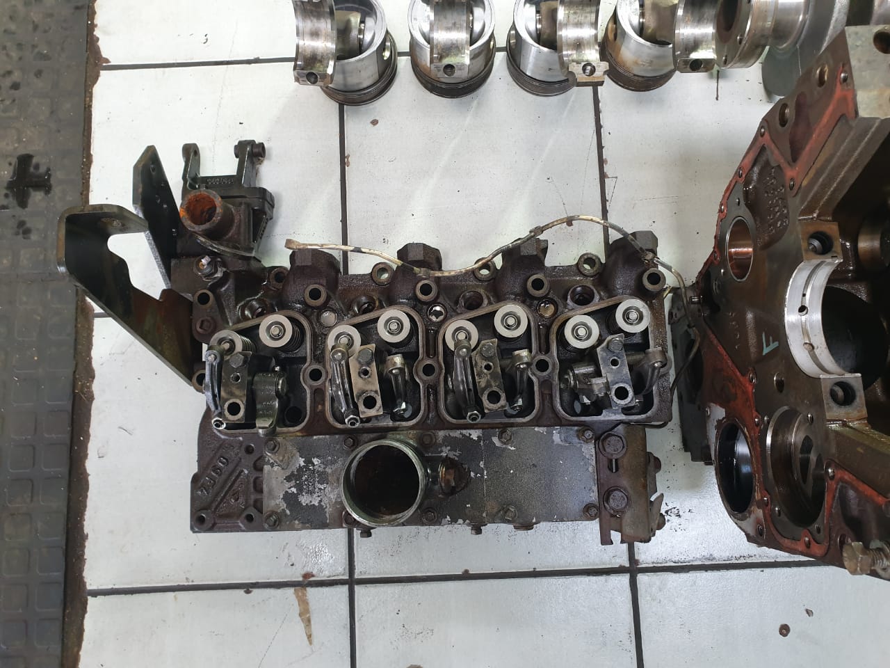 Cummins 4B Engine Stripped For Spares - Image 7