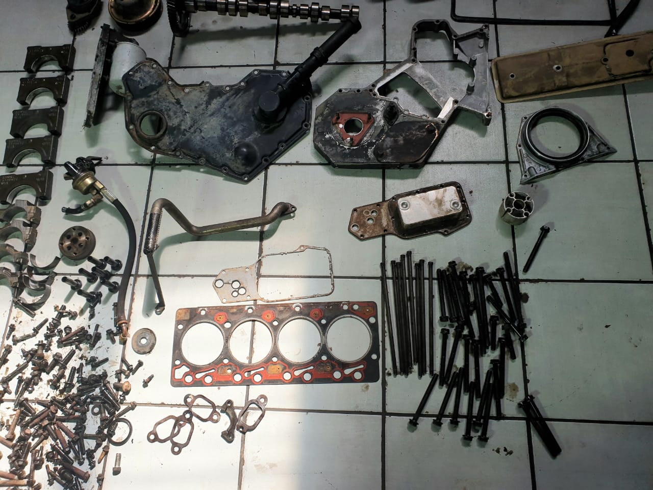 Cummins 4B Engine Stripped For Spares - Image 10