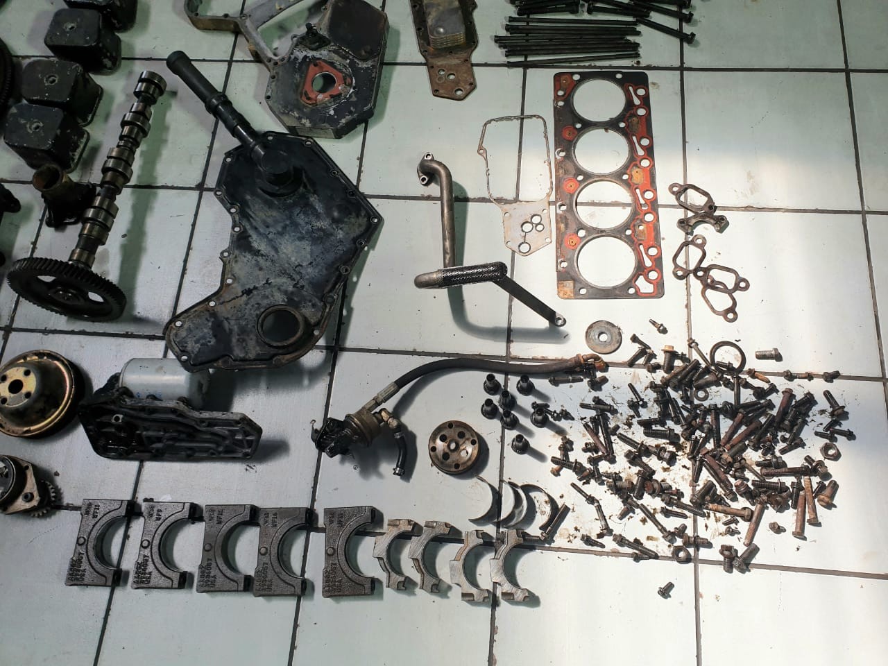 Cummins 4B Engine Stripped For Spares - Image 11