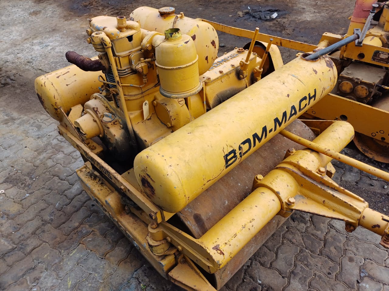 Bomag BW90S Walk Behind Roller - Image 4