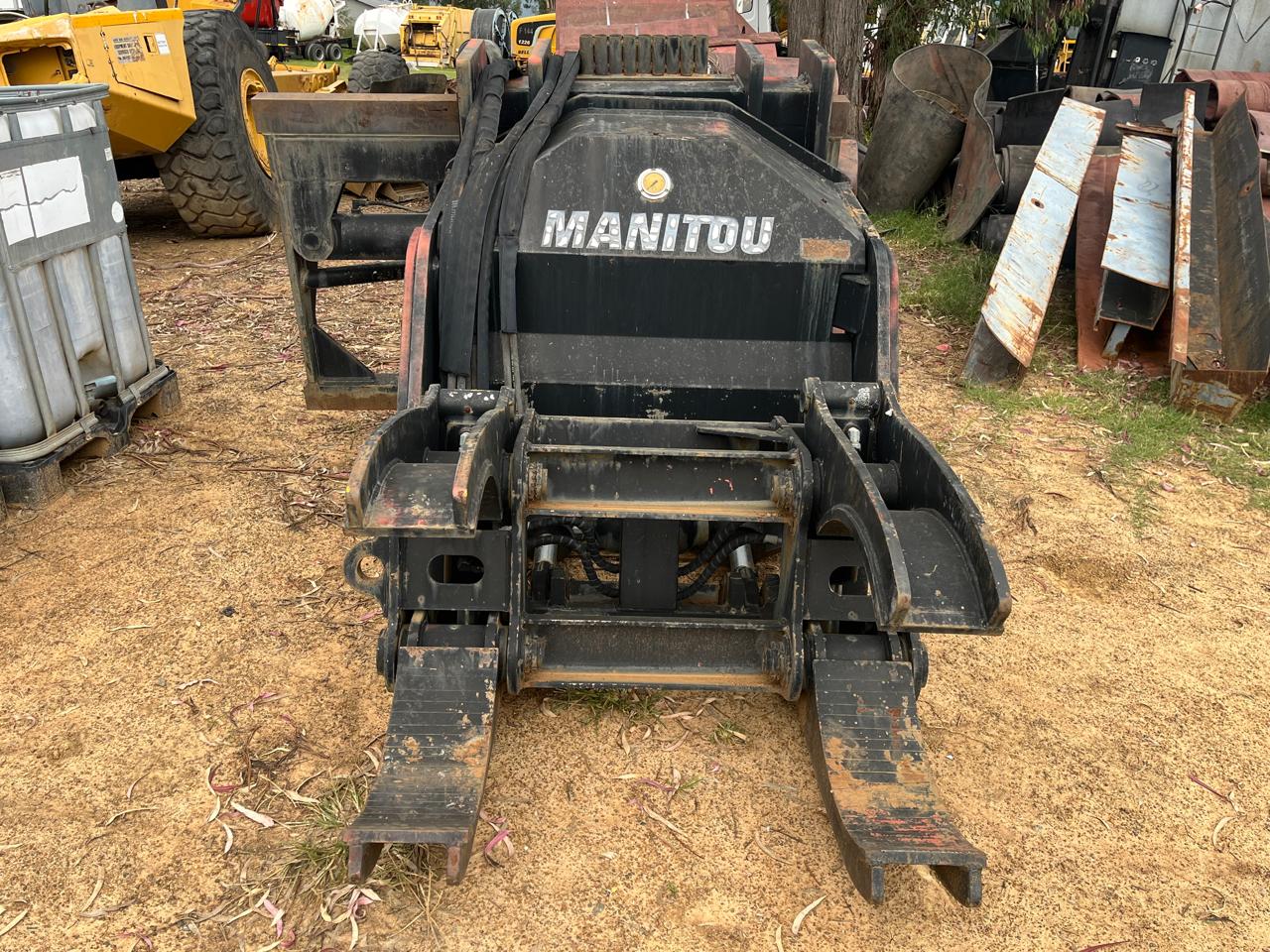 Manitou Cylinder Handler - Image 4