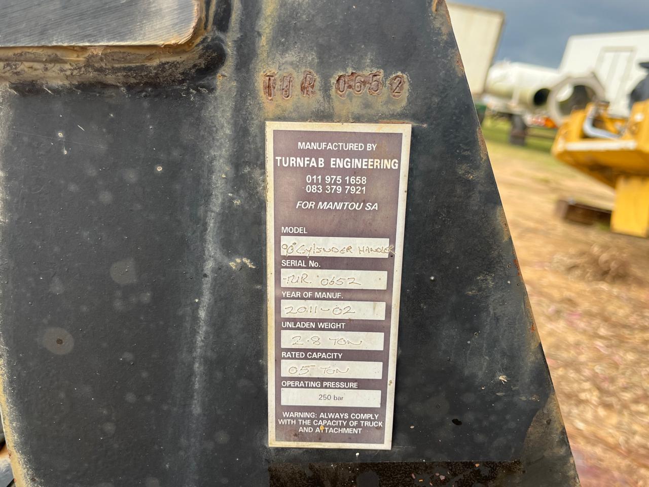 Manitou Cylinder Handler - Image 6