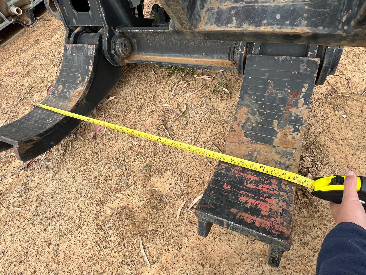 Manitou Cylinder Handler - Image 9