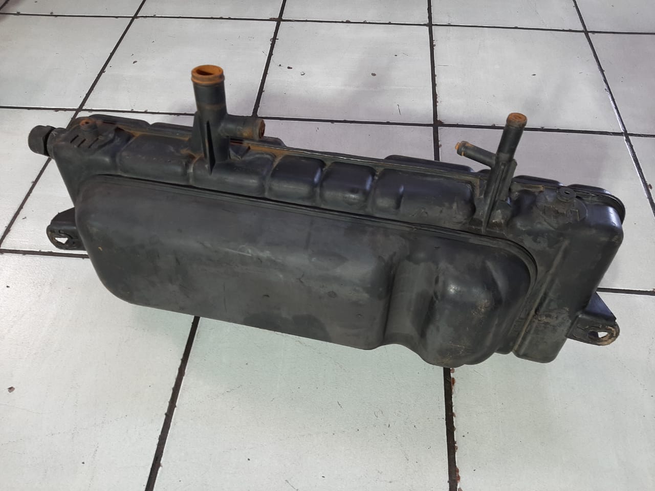 Bell Behr Expansion Tank Coolant - Image 8