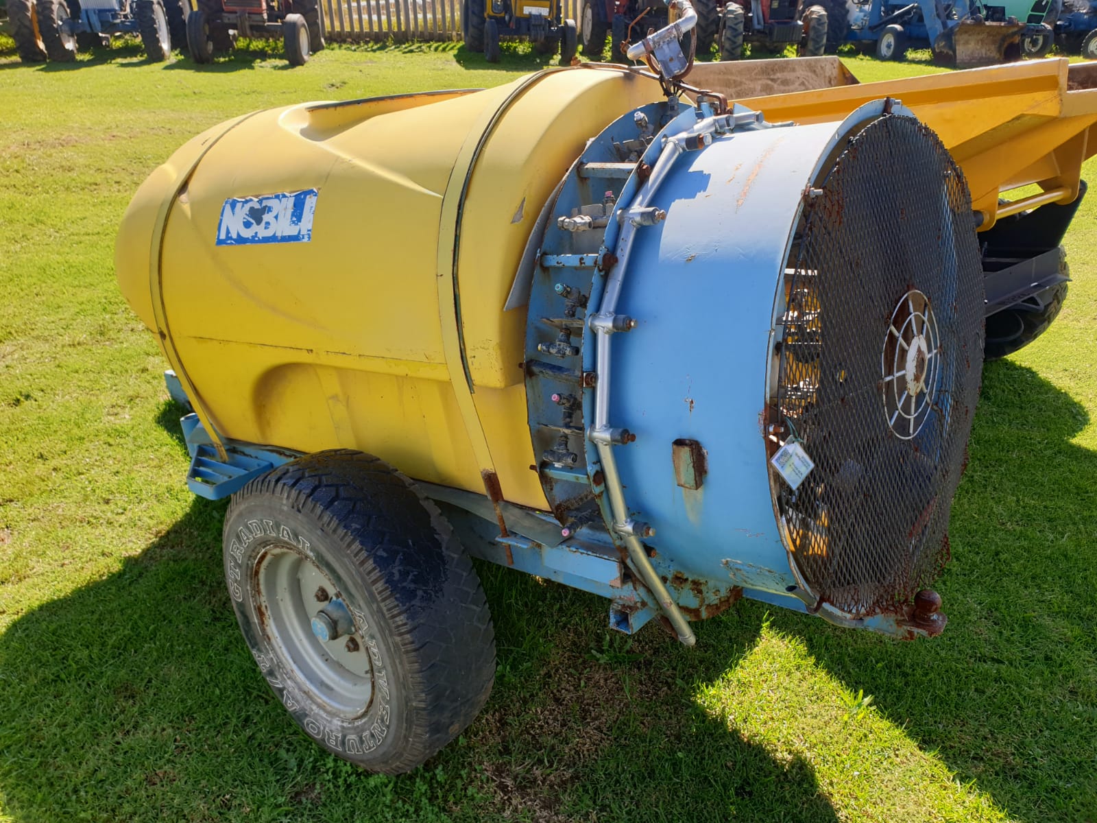 Crop Mist Sprayer Giftspuit 800L - Image 2