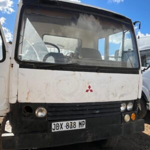 Mitsubishi Truck Cab