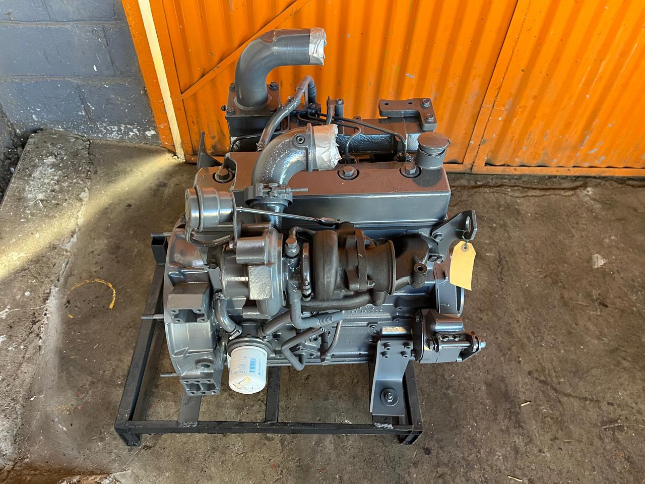 Cummins B3.3 Engine - Image 8