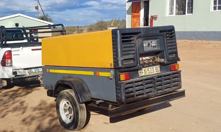 Gardner Denver CompAir Mobile Air Compressor 268CFM